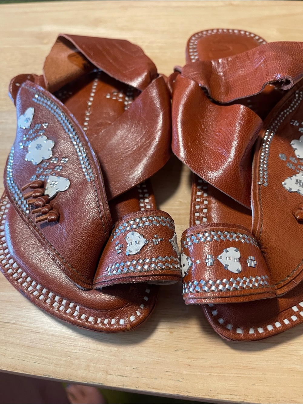 Shamak Brown Asian Sandals Woman’s Size 8. (37) - Picture 7 of 8